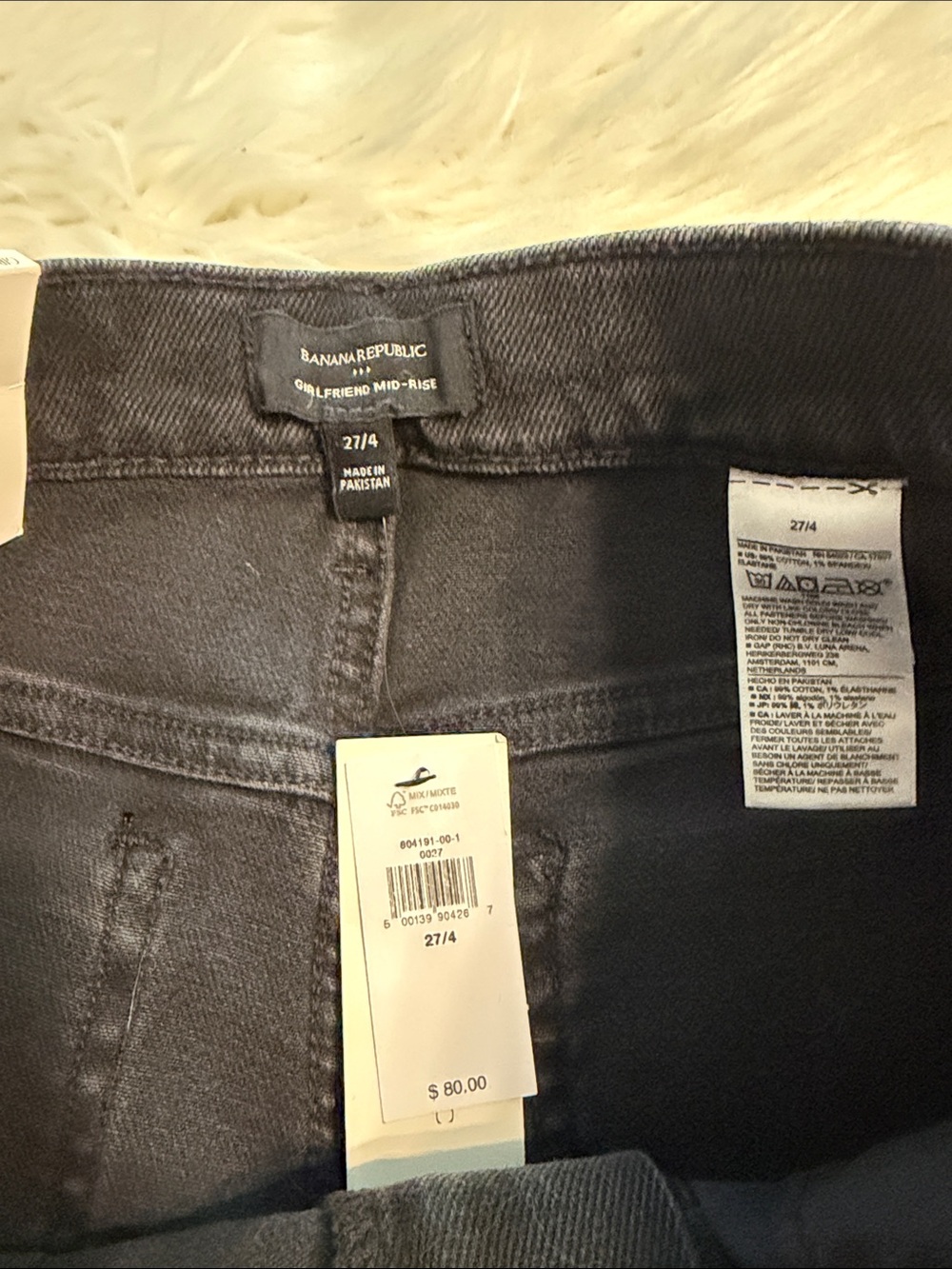 Banana Republic Girlfriend Jeans Black High-Rise Slim Straight Jeans size 27/4 - Picture 5 of 8